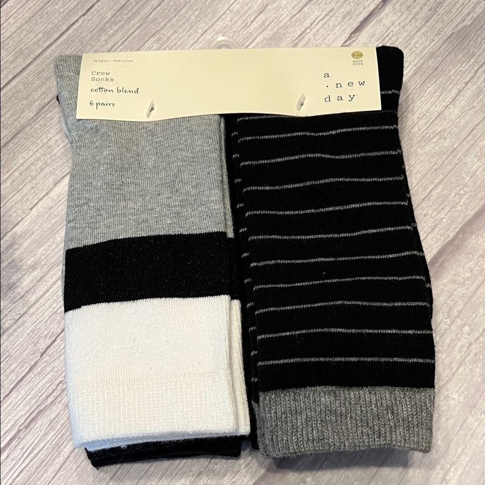 A New Day Women's Crew Socks - Black, Gray, and White